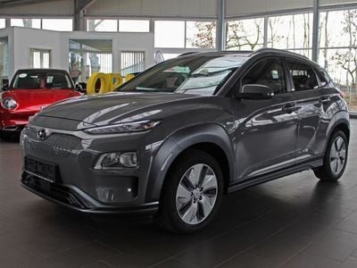 Grau Gebraucht 2020 Hyundai Kona Advantage SUV | 18.490 € (Fairer Preis)