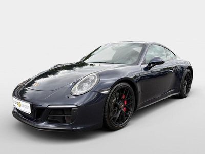 Porsche 911 Carrera 4 GTS