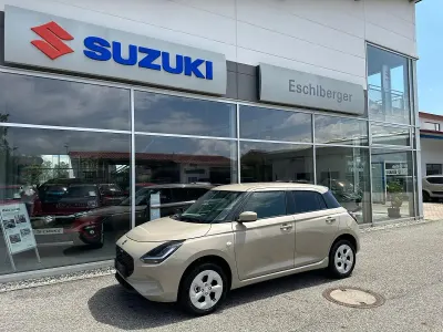 Neu Suzuki Swift Comfort 83 PS (61 kW) 2026 Caravan ivory pearl metallic Kleinwagen