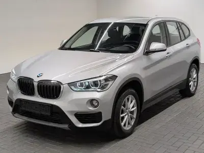 Używany BMW X1 192 KM (141 kW) 2018 Srebrny SUV
