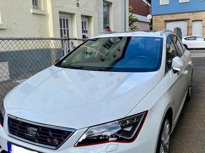 Weiß Gebraucht 2017 Seat Leon ST FR Kombi | 14.490 € (Fairer Preis)