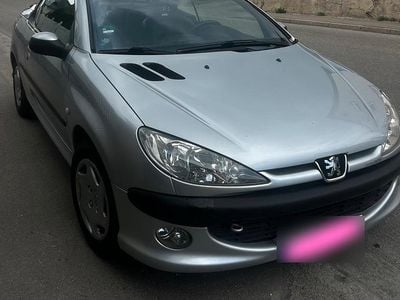 Gebraucht Peugeot 206 CC 136 PS (100 kW) 2002 Silber Cabrio