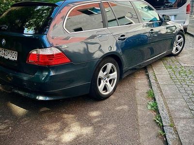BMW 525