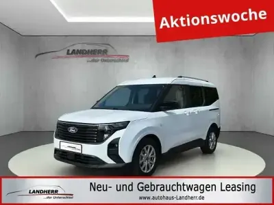 Gebraucht Ford Tourneo Courier Active 125 PS (91 kW) 2025 Weiß Van / Kleinbus