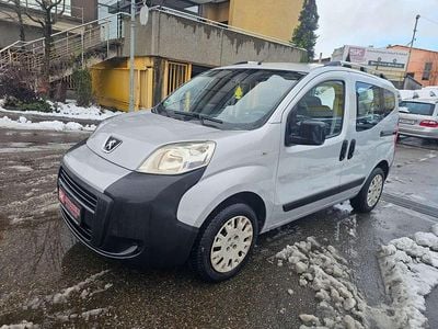 Gebraucht Peugeot Bipper Basis 73 PS (53 kW) 2010 Grau garbato/metallic Van / Kleinbus