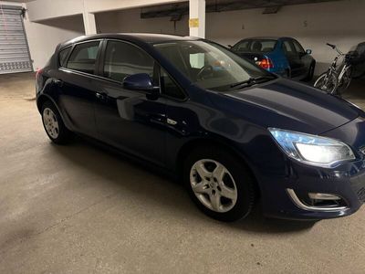 gebraucht Opel Astra 1.4 Benzin. Euro5 Ecoflex