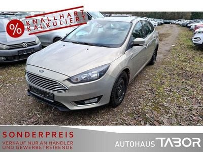 Gebraucht Ford Focus Titanium 125 PS (91 kW) 2017 Titangrau metallic Limousine