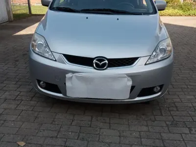 Gebraucht Mazda 5 116 PS (85 kW) 2008 Silber Van / Kleinbus