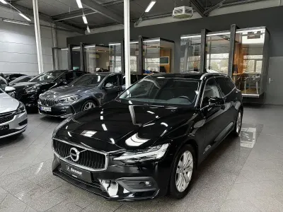 Brugt Volvo V60 Momentum 163 HK (119 kW) 2020 Sort Stationcar