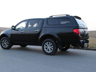 Gebraucht Mitsubishi L200 178 PS (130 kW) 2014 Schwarz Pickup