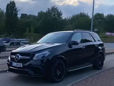 Gebraucht Mercedes GLE63 AMG AMG 585 PS (430 kW) 2016 Schwarz SUV