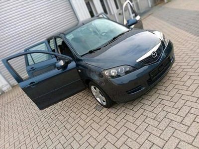 Grau Gebraucht 2006 Mazda 2 Kleinwagen | 2.400 €