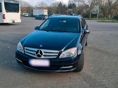 Second-hand Mercedes C250 204 CP (150 kW) 2010 Albastru Berlinǎ