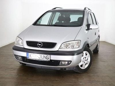 Grau Gebraucht 1999 Opel Zafira Van / Kleinbus | 3.490 € (Teuer)
