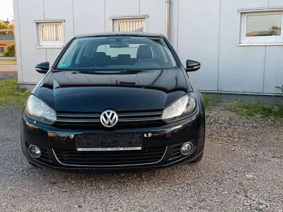 Gebraucht VW Golf VI 122 PS (89 kW) 2010 Schwarz Kleinwagen