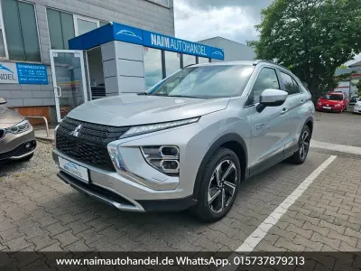 Gebraucht Mitsubishi Eclipse Cross Plus 188 PS (138 kW) 2022 Silber SUV