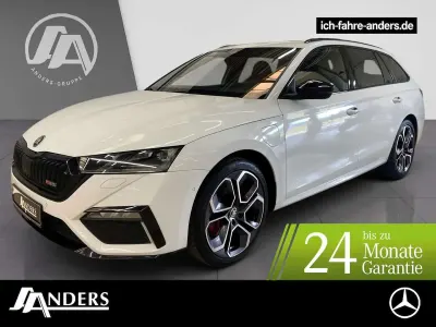 Gebraucht Skoda Octavia First Edition 245 PS (180 kW) 2020 Weiß moonweiss Kombi
