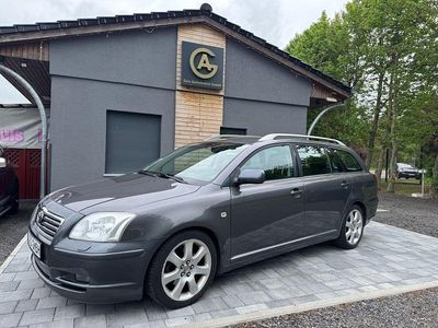 Gebraucht Toyota Avensis Executive 147 PS (108 kW) 2005 Grau Kombi