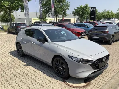 Neu Mazda 3 Homura-Line 140 PS (102 kW) 2026 Aero gray m Limousine
