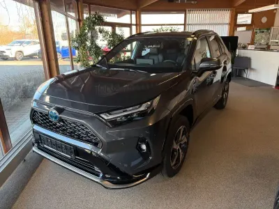 Neu Toyota RAV4 Hybrid 306 PS (225 kW) 2026 Grau SUV