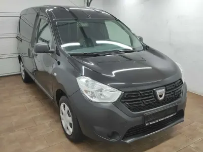 Gebraucht Dacia Dokker 102 PS (75 kW) 2018 Perlmuttschwarz Van / Kleinbus