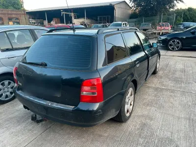 Gebraucht Audi A4 180 PS (132 kW) 1999 Schwarz Kombi