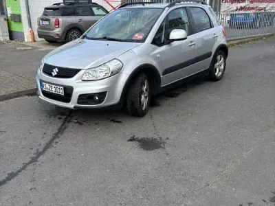 Gebraucht Suzuki SX4 Style 135 PS (99 kW) 2011 Silber Limousine