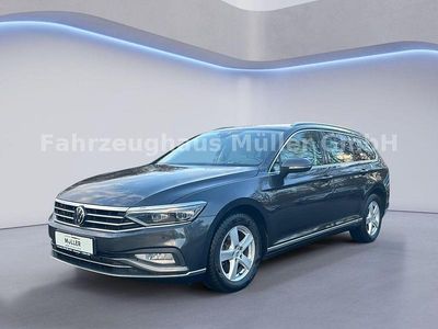 Usata VW Passat Elegance 150 CV (110 kW) 2022 Grigio Station wagon