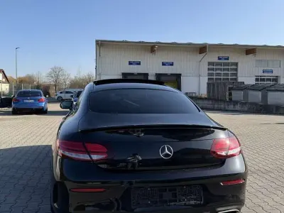 Gebraucht Mercedes C300 AMG line 258 PS (189 kW) 2018 Coupé