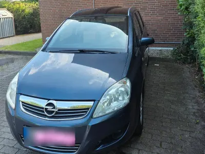 Gebraucht Opel Zafira 140 PS (102 kW) 2009 Grau Van / Kleinbus