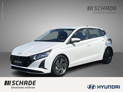 Gebraucht Hyundai i20 Trend 101 PS (74 kW) 2025 Weiß Limousine