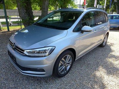 Silber Gebraucht 2024 VW Touran Comfortline Van / Kleinbus | 34.480 € (Fairer Preis)