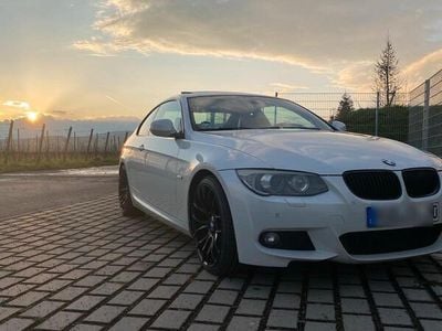 BMW 325