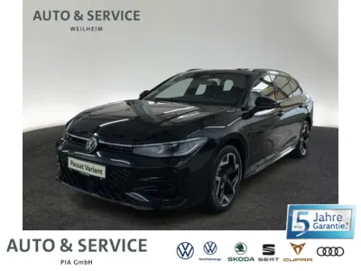 Gebraucht VW Passat R-line 177 PS (130 kW) 2025 Schwarz Kombi