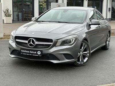 Gebraucht Mercedes CLA200 Urban 156 PS (114 kW) 2016 Grau Coupé