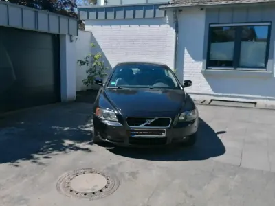 Usata Volvo C70 140 CV (102 kW) 2008 Nero Cabrio