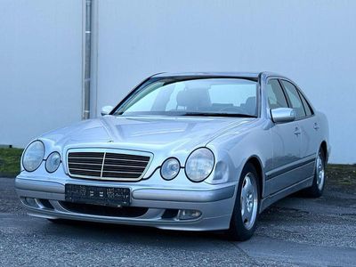 Mercedes E270