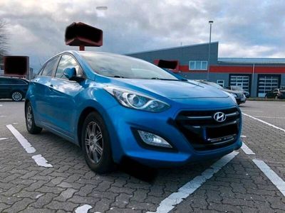 gebraucht Hyundai i30 Blue Trend( Frische TÜV )