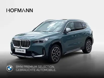 Gebraucht BMW X1 xLine 245 PS (180 kW) 2023 Cape york grün metallic SUV