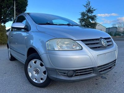 Brugt VW Fox 75 HK (55 kW) 2006 Grå Hatchback