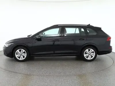 Gebraucht VW Golf VIII 110 PS (80 kW) 2024 Schwarz Kombi