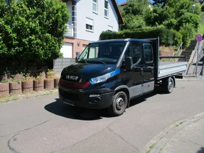 Occasion Iveco Daily 156 ch (114 kW) 2018 Noir Berline