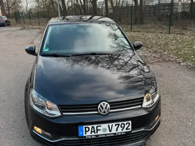 Gebraucht VW Polo 90 PS (66 kW) 2017 Schwarz Kleinwagen