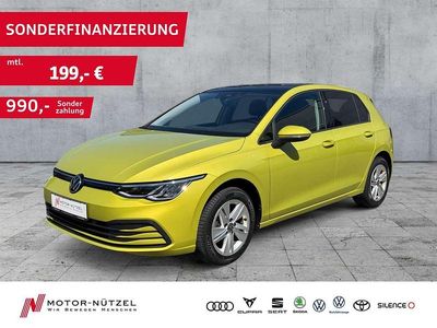 Usata VW Golf VIII Life 131 CV (96 kW) 2020 Giallo Berlina