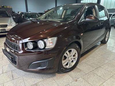 Gebraucht Chevrolet Aveo LT 101 PS (74 kW) 2013 Braun Kleinwagen
