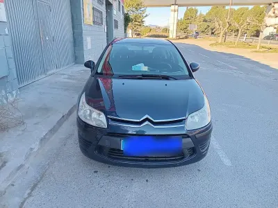 Gebraucht Citroën C4 120 PS (88 kW) 2011 Blau Kleinwagen