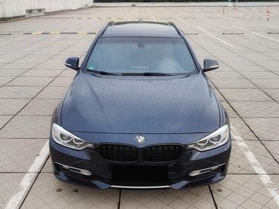 Gebraucht BMW 328 Sport Line 245 PS (180 kW) 2014 Blau Kombi