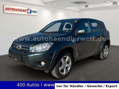 Second-hand Toyota RAV4 Executive 177 CP (130 kW) 2006 Verde SUV