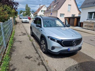 gebraucht Mercedes EQB350 4MATIC - Pana, Distronic+,7-Sitzer