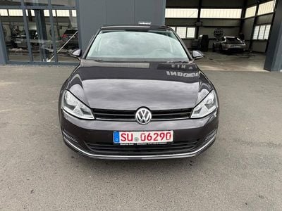 Usata VW Golf VII LOUNGE 110 CV (80 kW) 2015 Berlina